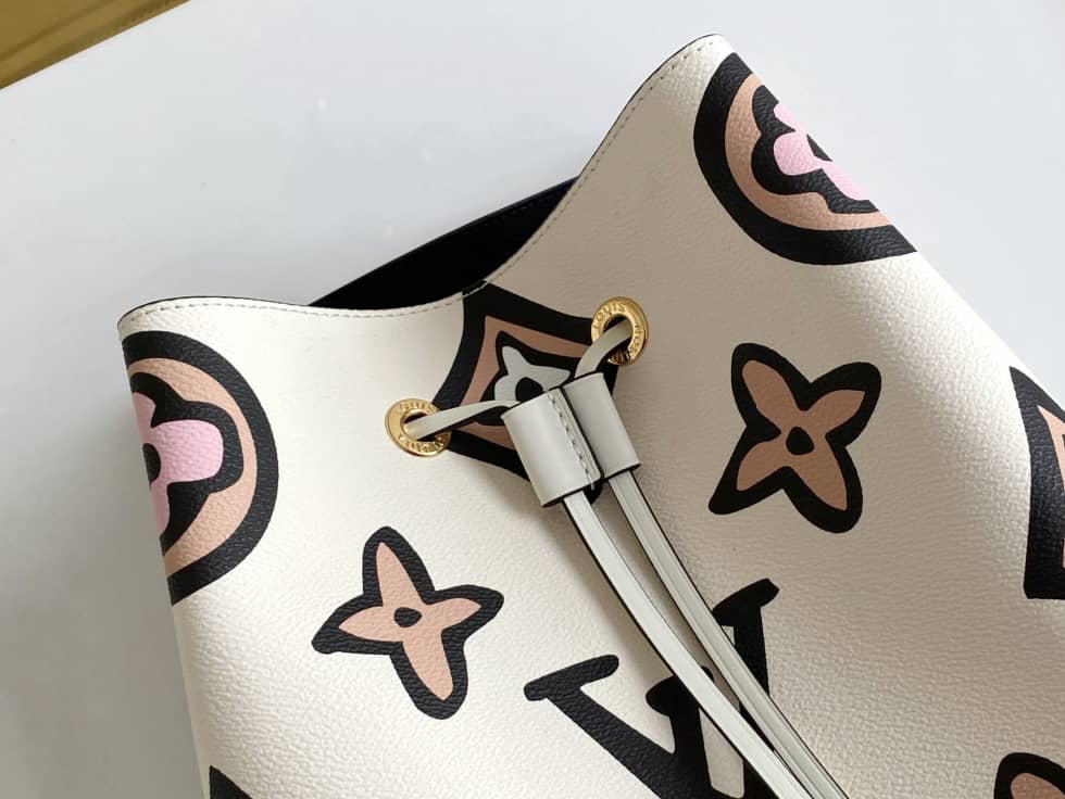 L0vis Vvtt0n NeoNoe Monogram Giant Jungle White M44679 Replica Bucket Bag