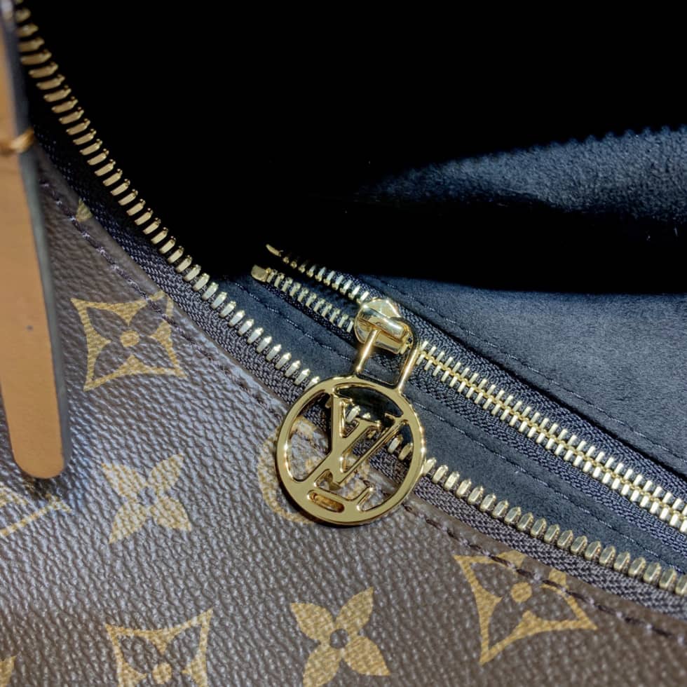 L0vis Vvtt0n Loop Monogram Reverse Coated Canvas M46311 Replica Hobo