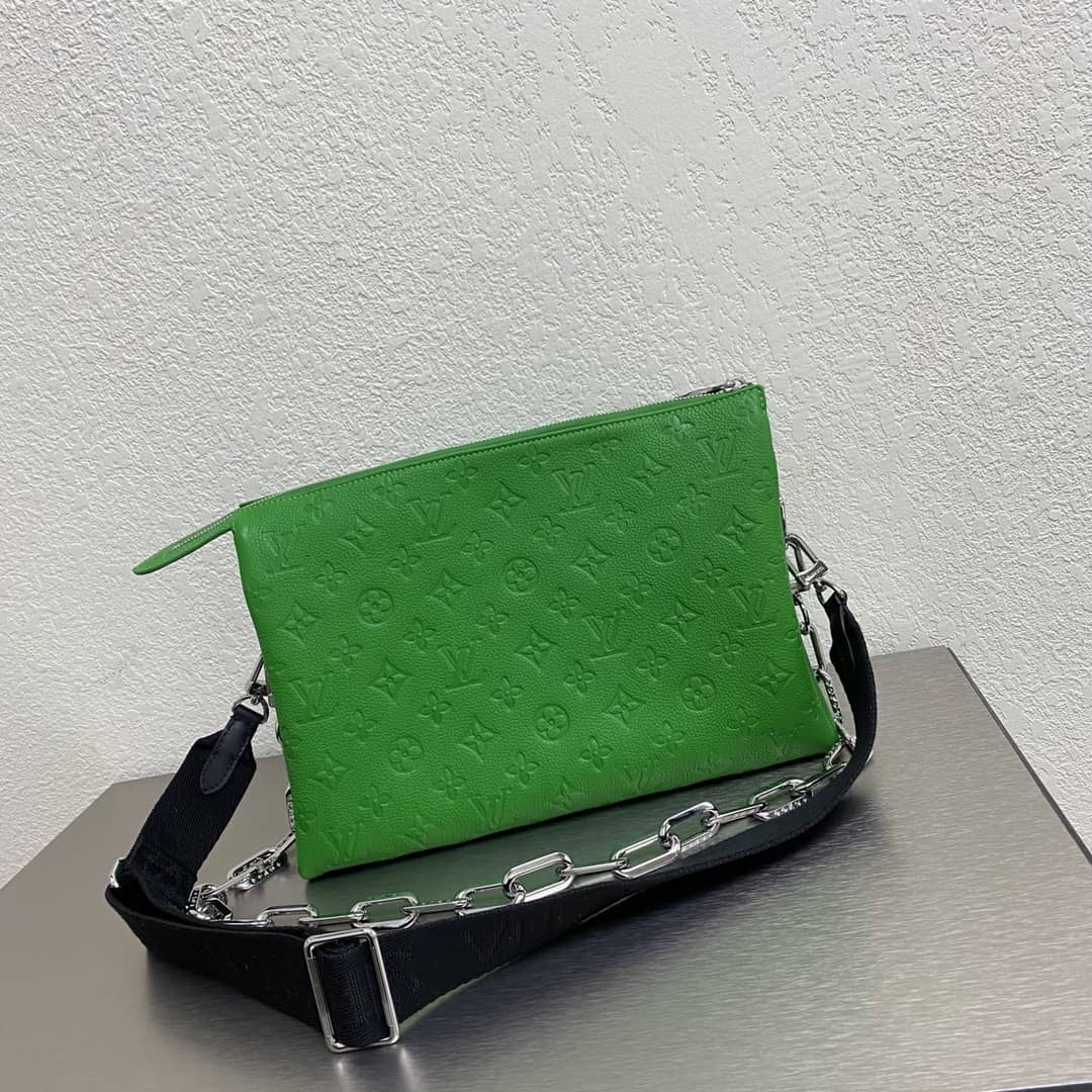Cheap L0vis Vvtt0n Chain Clutch Bag Green Online