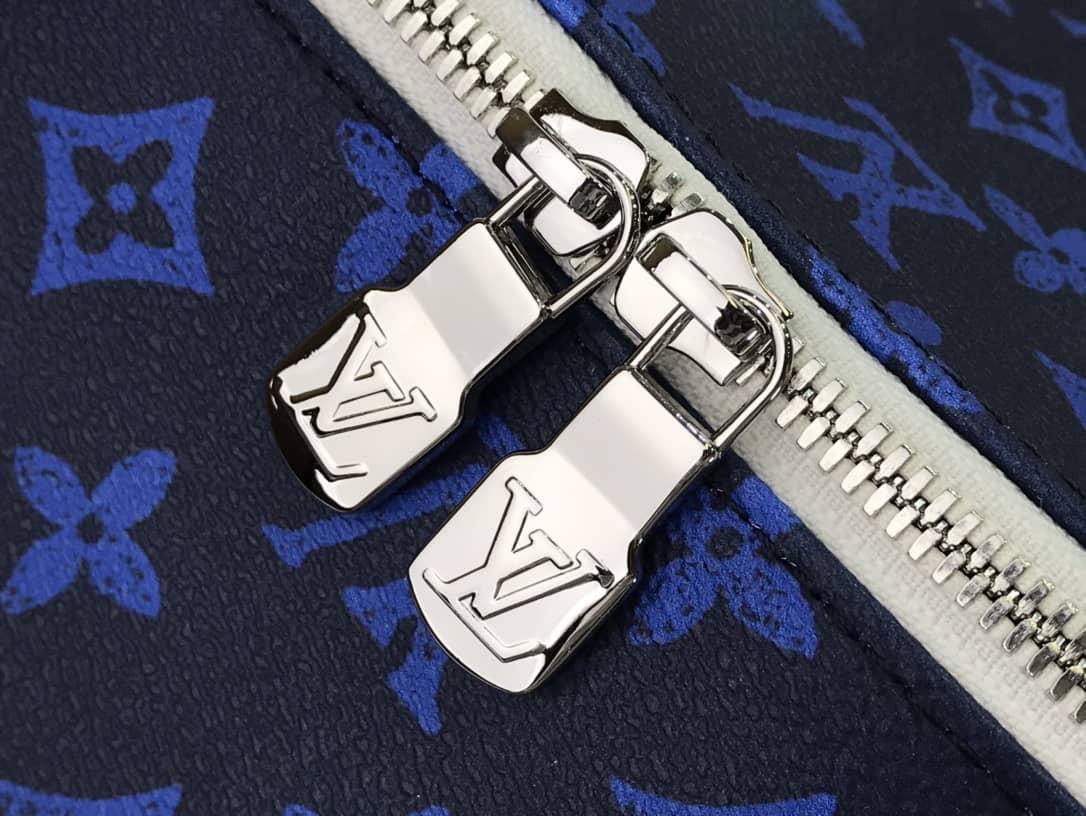 L0vis Vvtt0n Monogram Reverse Canvas Carry It Replica Backpack Blue M46118