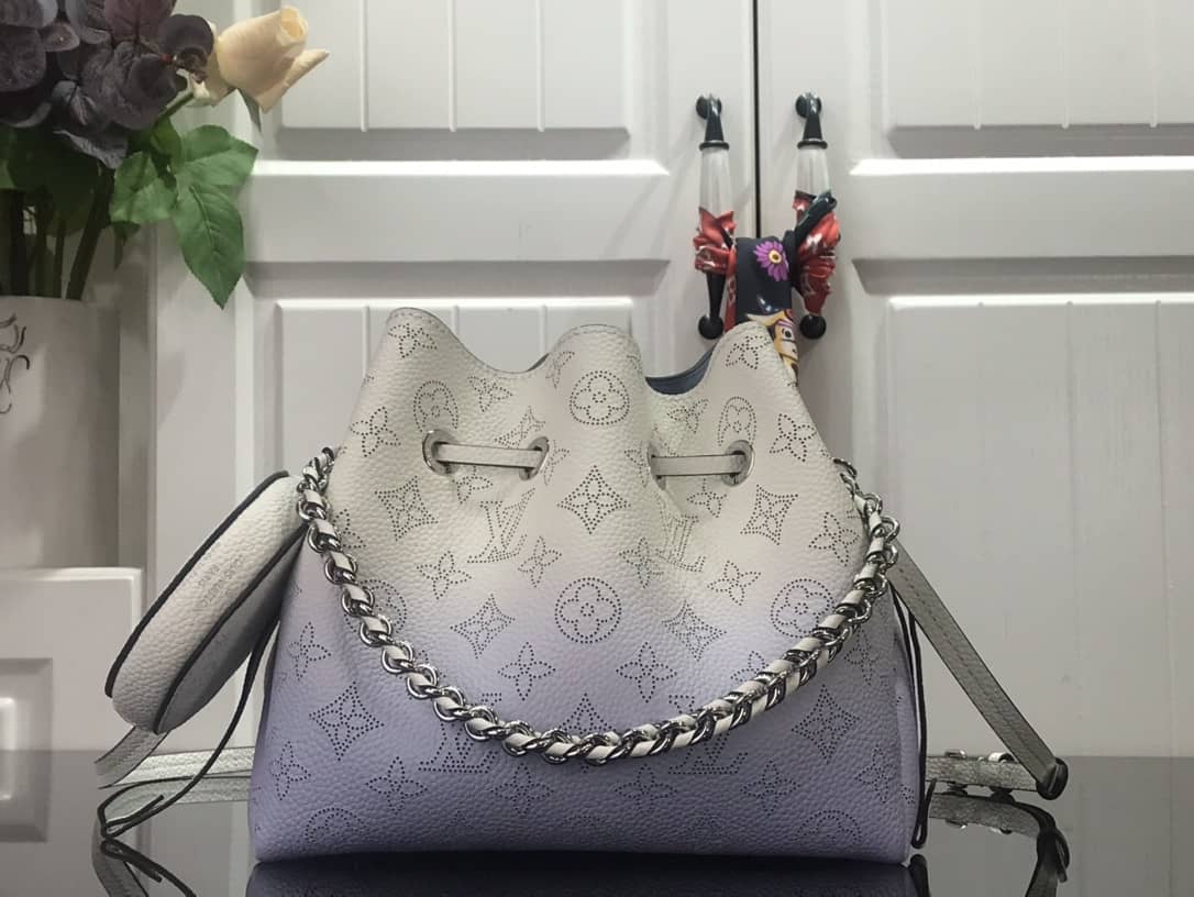 L0vis Vvtt0n Bella Mahina Magnolia Leather Replica Bag Blue M57068