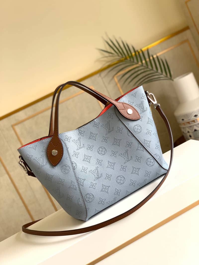 L0vis Vvtt0n Mahina Hina PM Leather Tote Replica Blue M54353