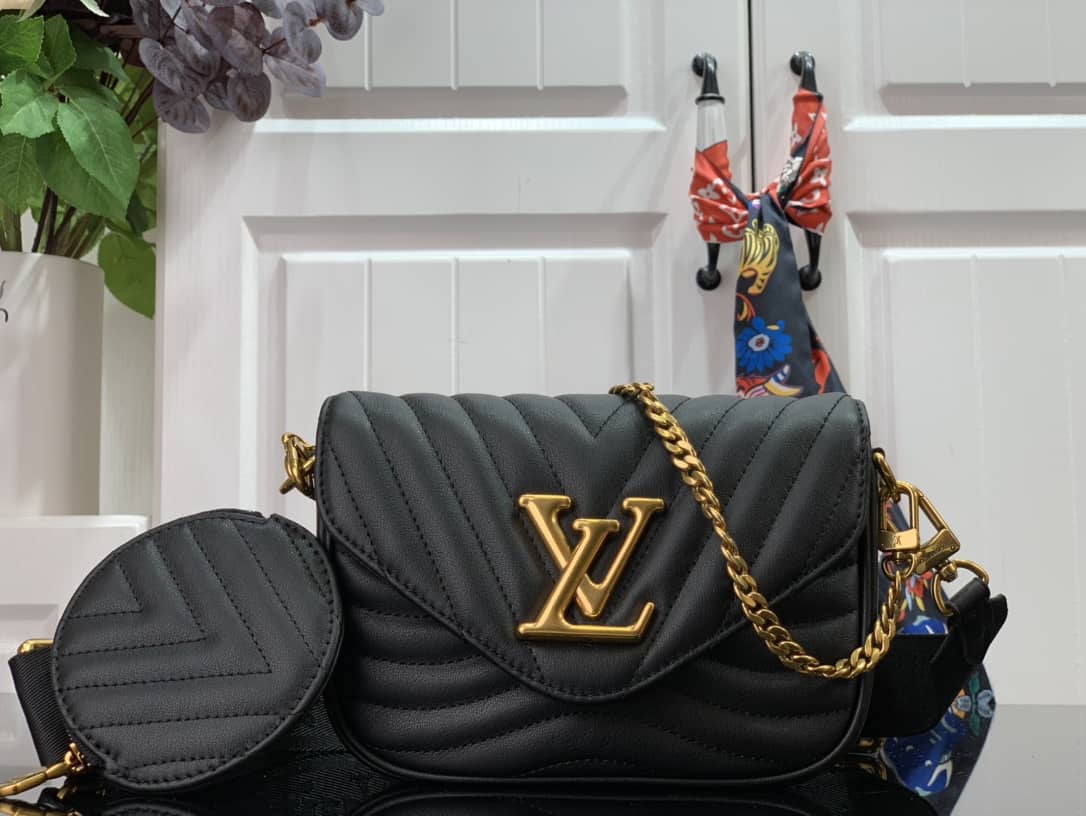 L0vis Vvtt0n New Wave Multi Replica Pochette Black M56466