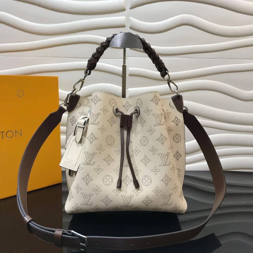 L0vis Vvtt0n Mahina Muria Replica Handbag Beige White M55801