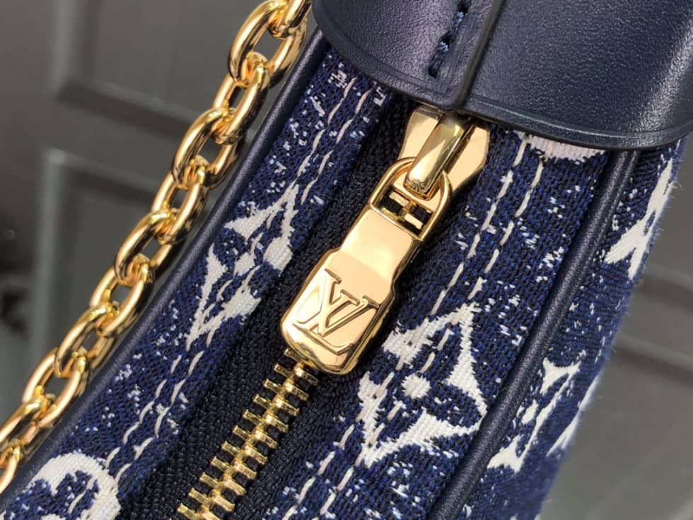 L0vis Vvtt0n Loop Monogram Denim Ecru Blue M81094 Replica Hobo