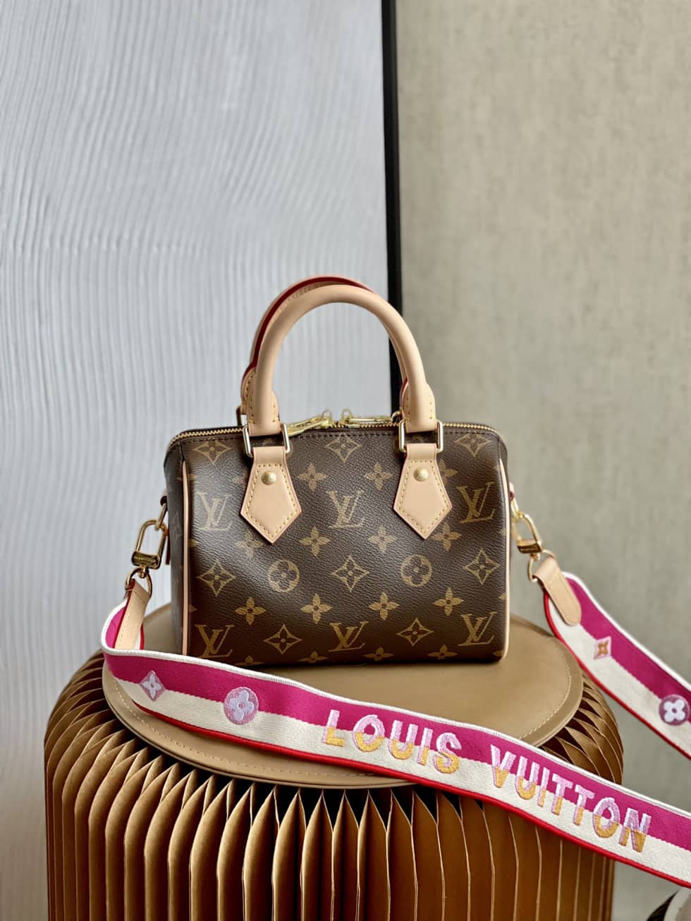 L0vis Vvtt0n Replica Bags Speedy Bandouliere 20 M45948