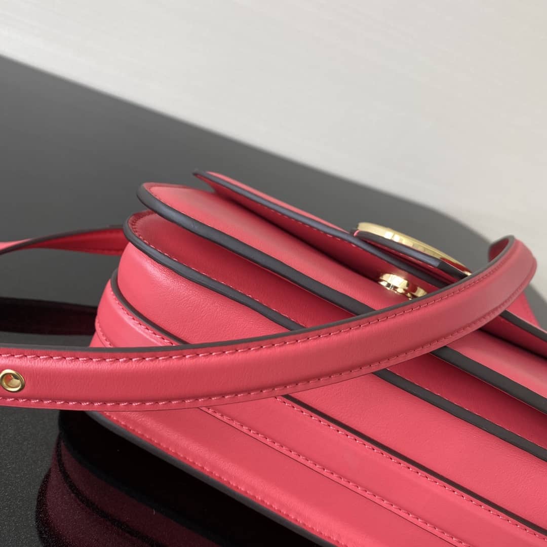 L0vis Vvtt0n Pont 9 Leather Crossbody Bag M55948
