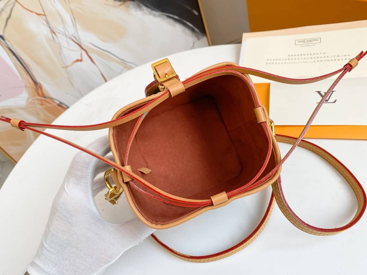 L0vis Vvtt0n Monogram Coated Canvas Replica Crossbody Bag Brown M57099