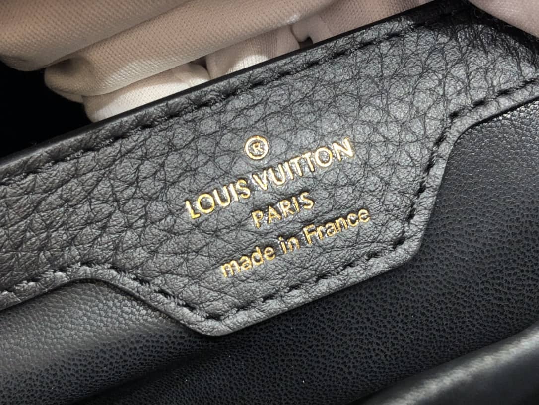 L0vis Vvtt0n Capucines MM Black Replica Bag M57361
