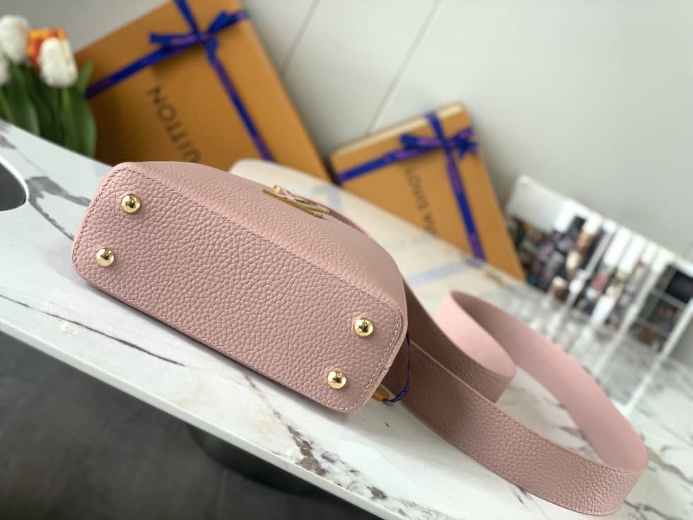 L0vis Vvtt0n Galet Capucines Mini Bag