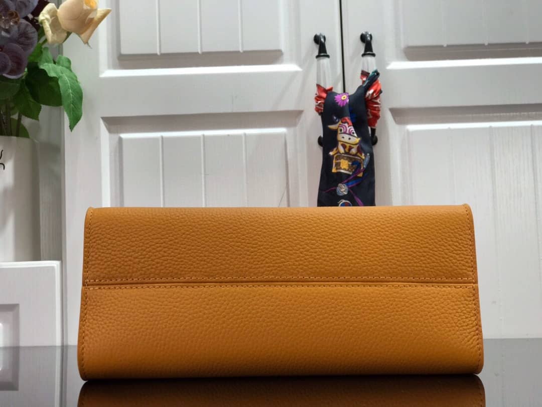 L0vis Vvtt0n Replica Bags One Handle MM Replica Bag Yellow M57090