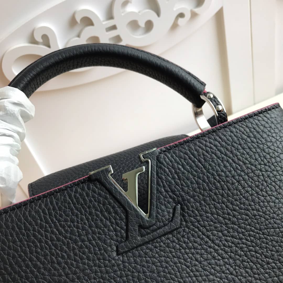 L0vis Vvtt0n Capucines Taurillon Leather PM Tote Replica Black M42245