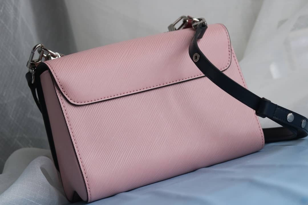 LV Tote Dupe Twist MM Crossbody Bag Replica Pink M50305