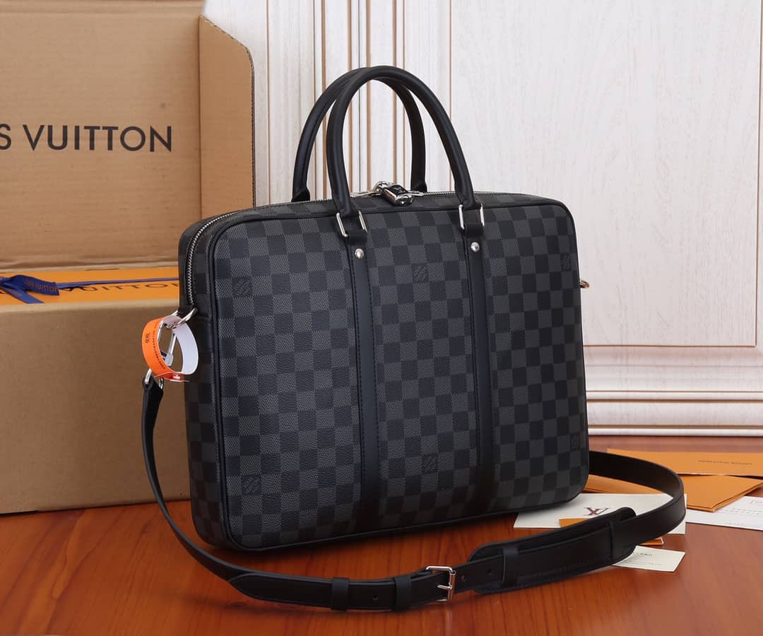 L0vis Vvtt0n Porte Documents Voyage PM Bag Replica N41478