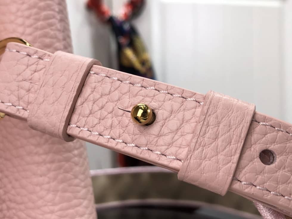 L0vis Vvtt0n Capucines BB Pink M59597 Replica Shoulder Bag