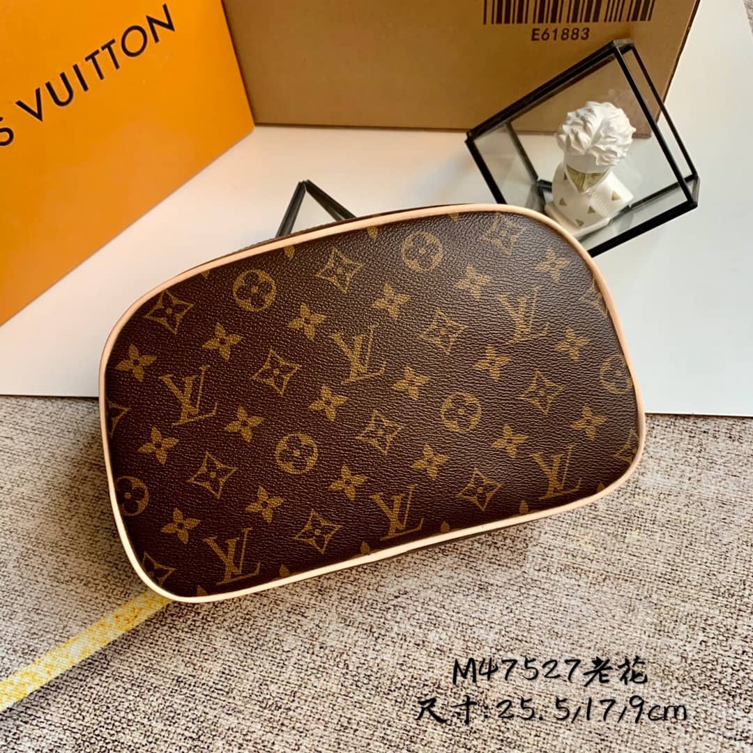 L0vis Vvtt0n Monogram Canvas Toiletry Bag Replica M47527