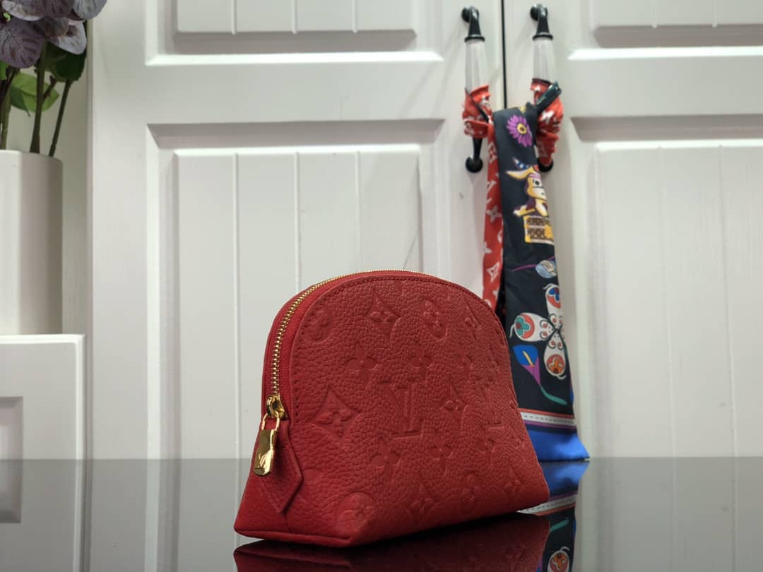L0vis Vvtt0n Pochette Dupe Monogram Cosmetic Pouch  Red M47515