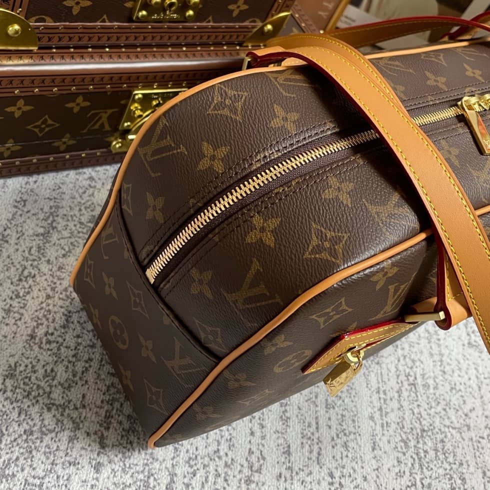 L0vis Vvtt0n Monogram Cite GM M51181 Replica Shoulder Bag