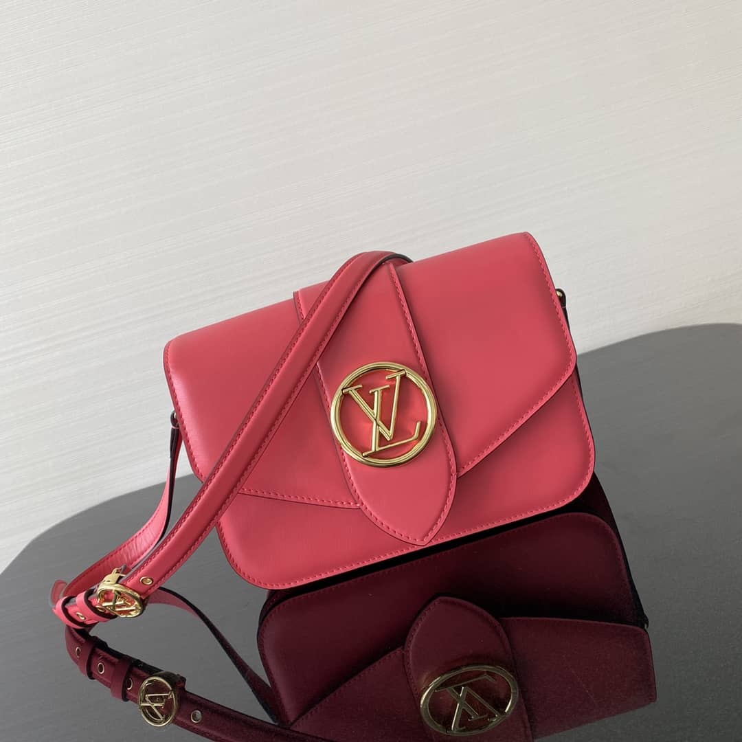 L0vis Vvtt0n Pont 9 Leather Crossbody Bag M55948