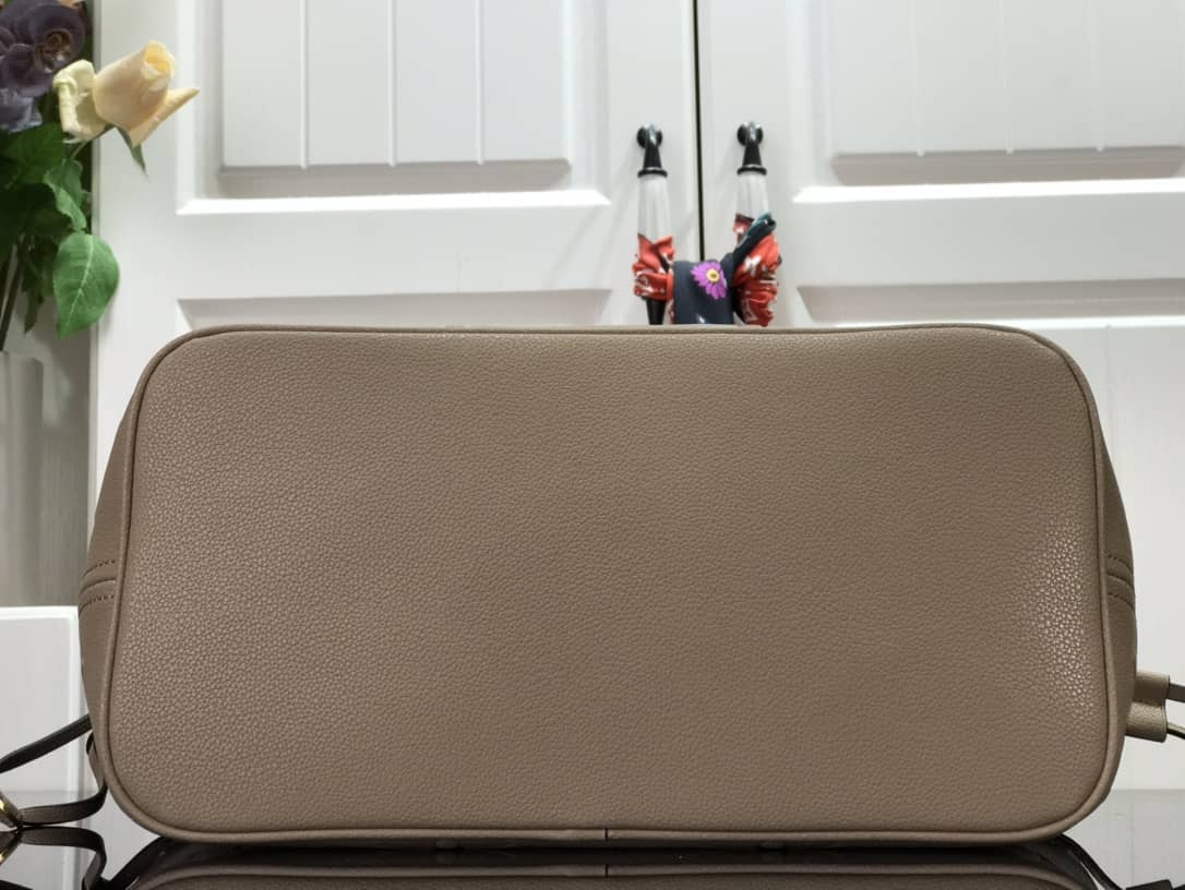 L0vis Vvtt0n Neverfull MM Monogram Empreinte Tourterelle Bag Replica Gray M45686