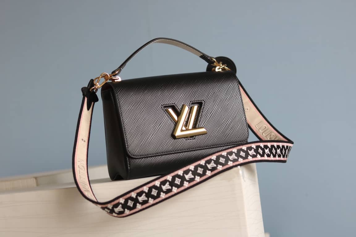 L0vis Vvtt0n Textured Epi Leather Twist Series Bag Black
