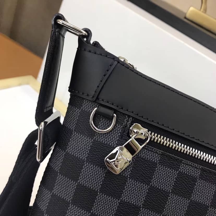 L0vis Vvtt0n Mick PM Crossbody Bag Replica Black N40003