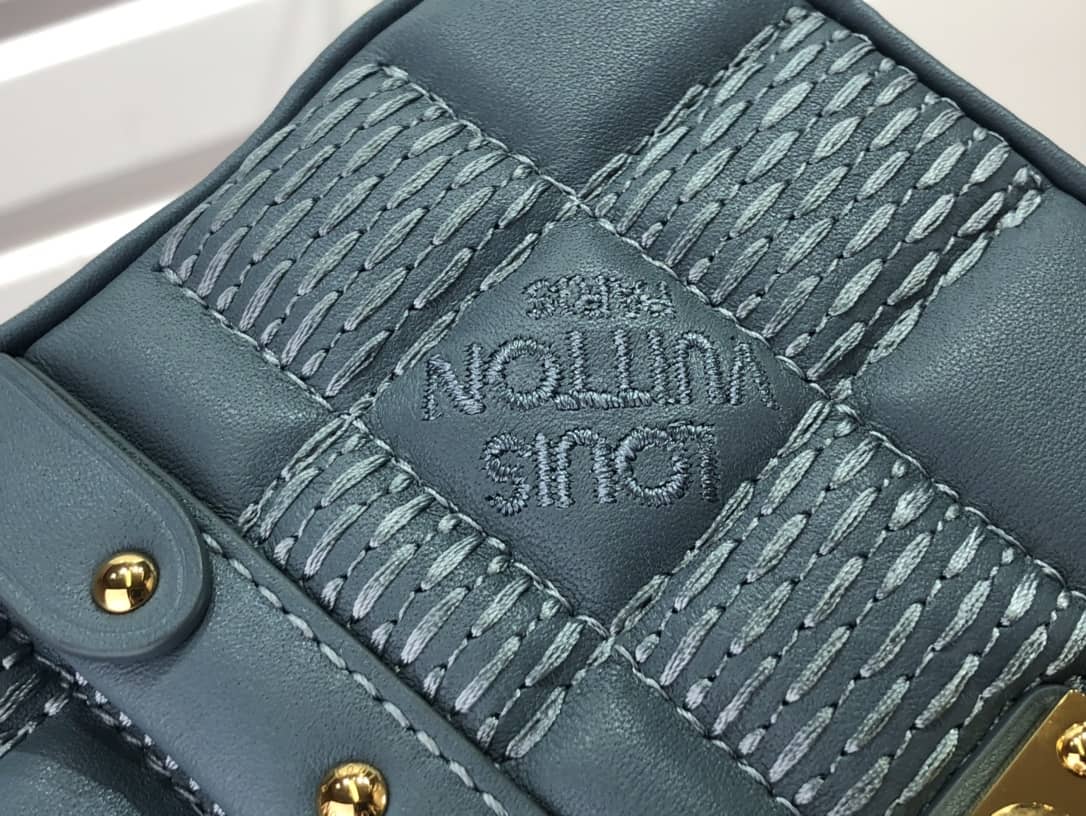 L0vis Vvtt0n Pochette Troca Replica Shoulder Bag Blue M59046