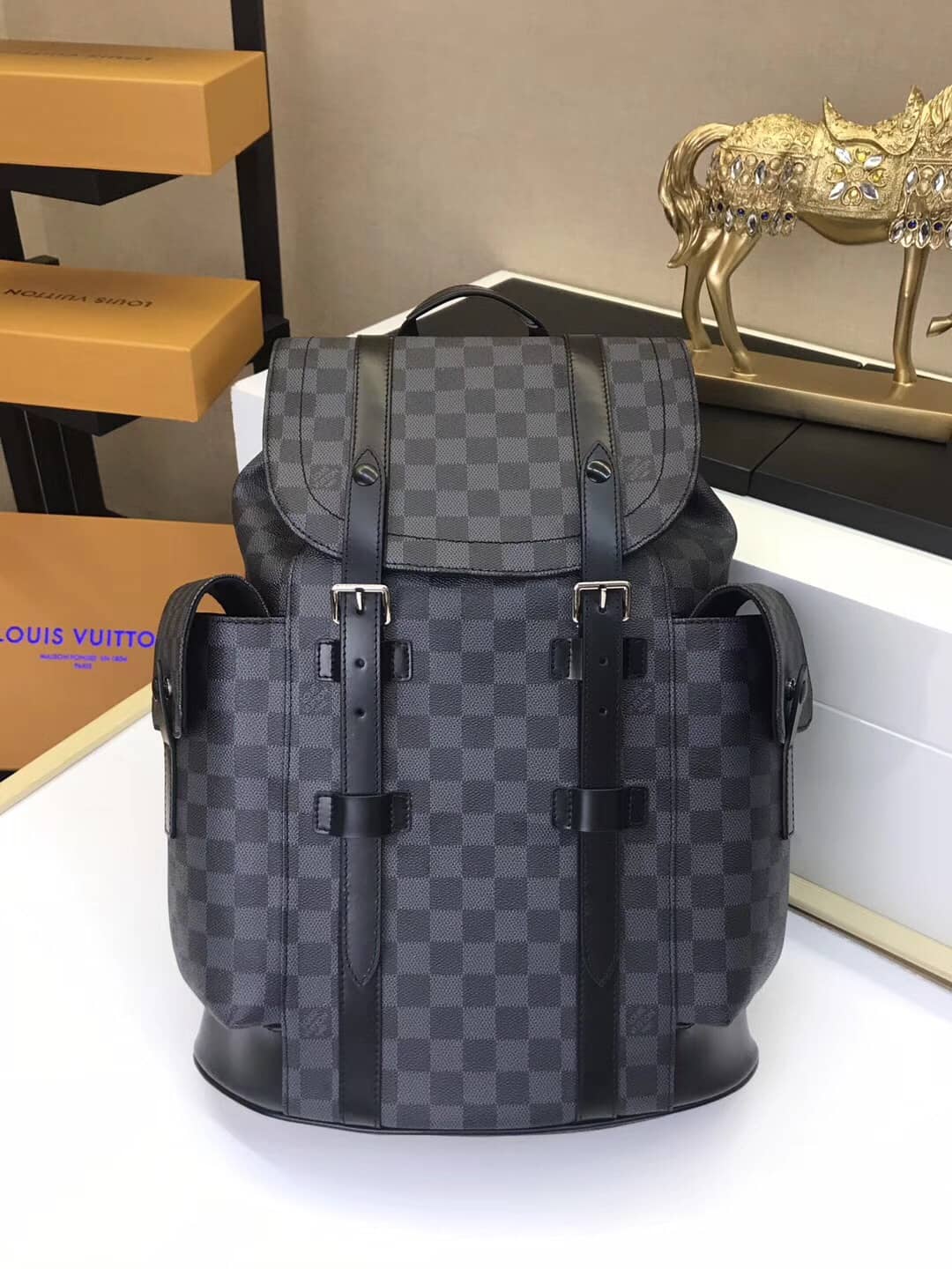 L0vis Vvtt0n Christopher PM Backpack Replica N41379
