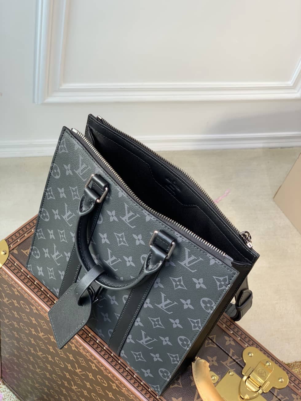L0vis Vvtt0n Monogram Eclipse Sac Plat Cross M46098 Replica Shoulder Bag