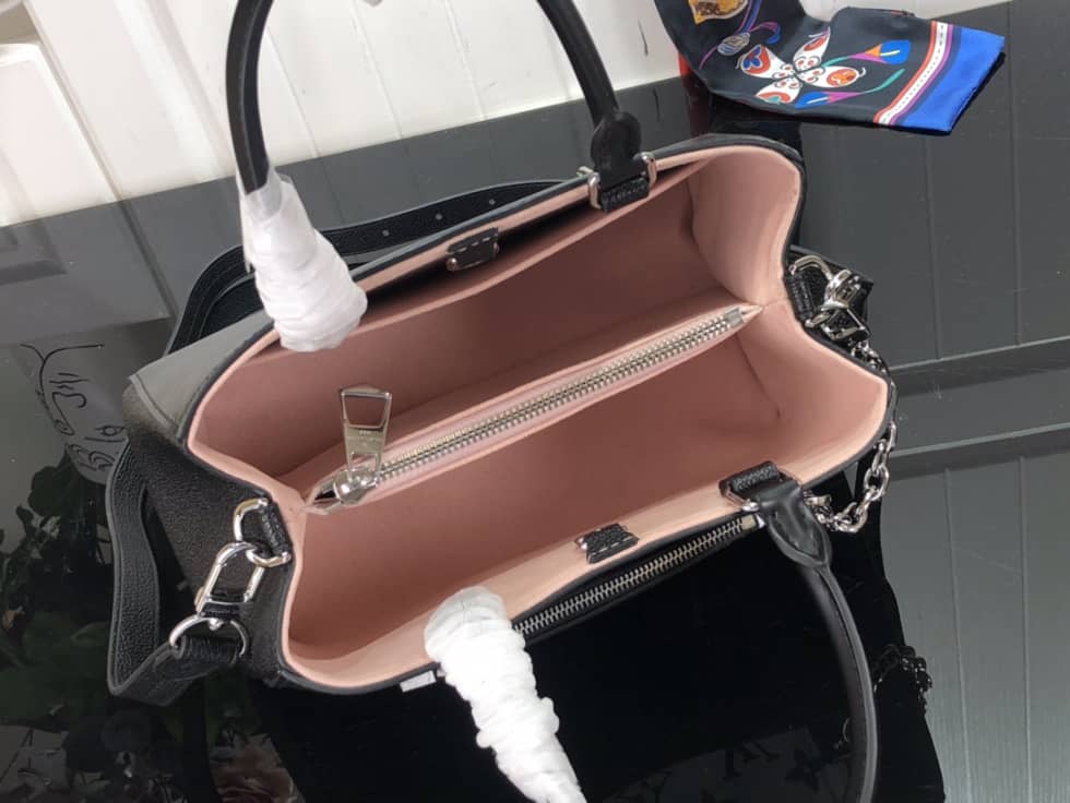 L0vis Vvtt0n Epi Marelle Tote BB M59952 Replica Shoulder Bag