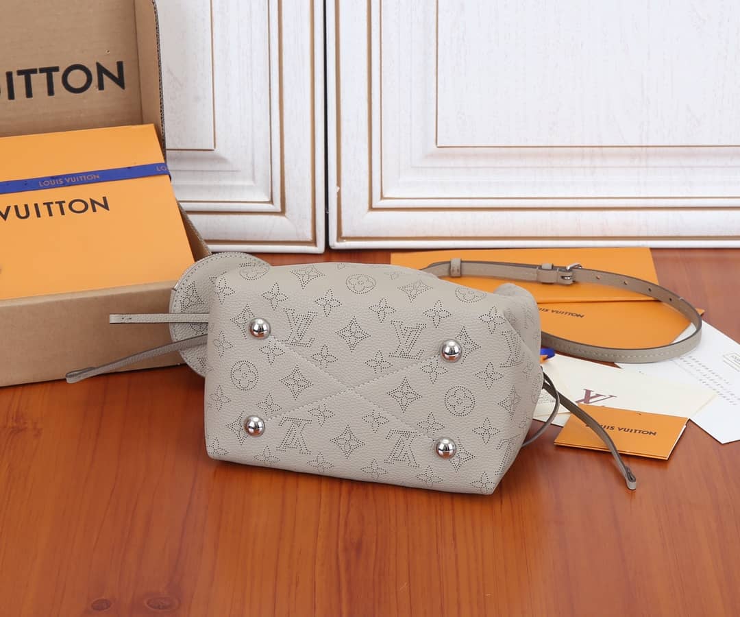 L0vis Vvtt0n Bella Leather Replica Shoulder Bag Gray M57070