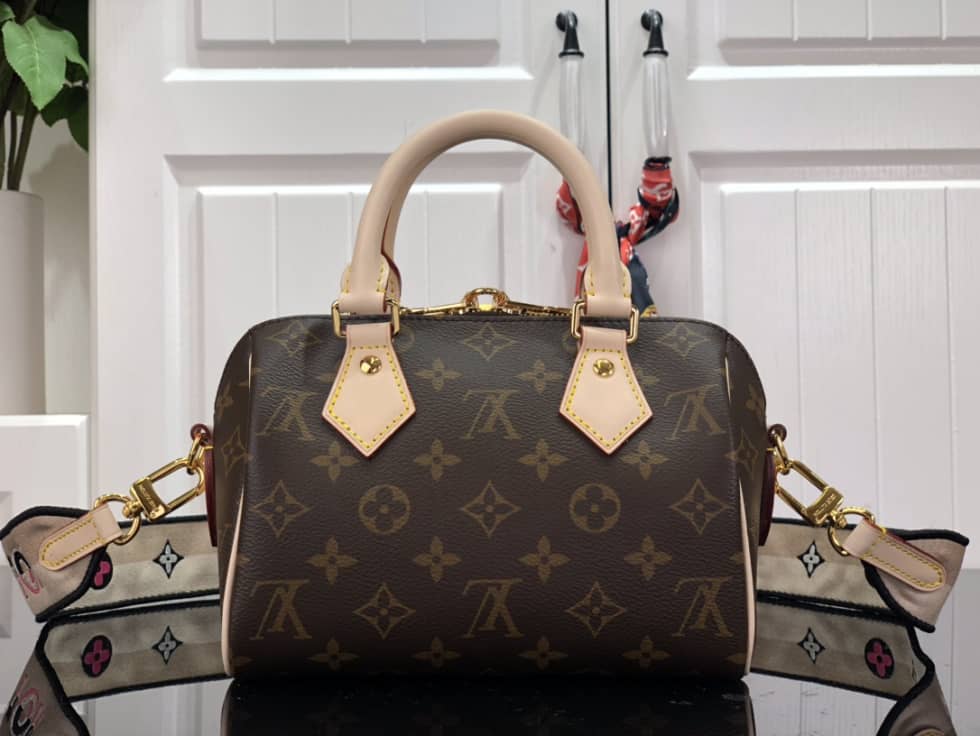 L0vis Vvtt0n Sac Speedy 20 Monogram M41114 Replica Shoulder Bag