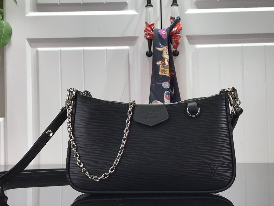 L0vis Vvtt0n Epi Easy Pouch On Strap Replica Bag Black M80471