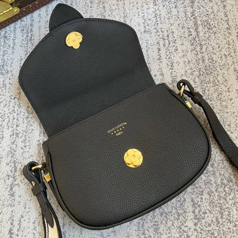 L0vis Vvtt0n Pont 9 Soft PM Replica Bag Black M58727