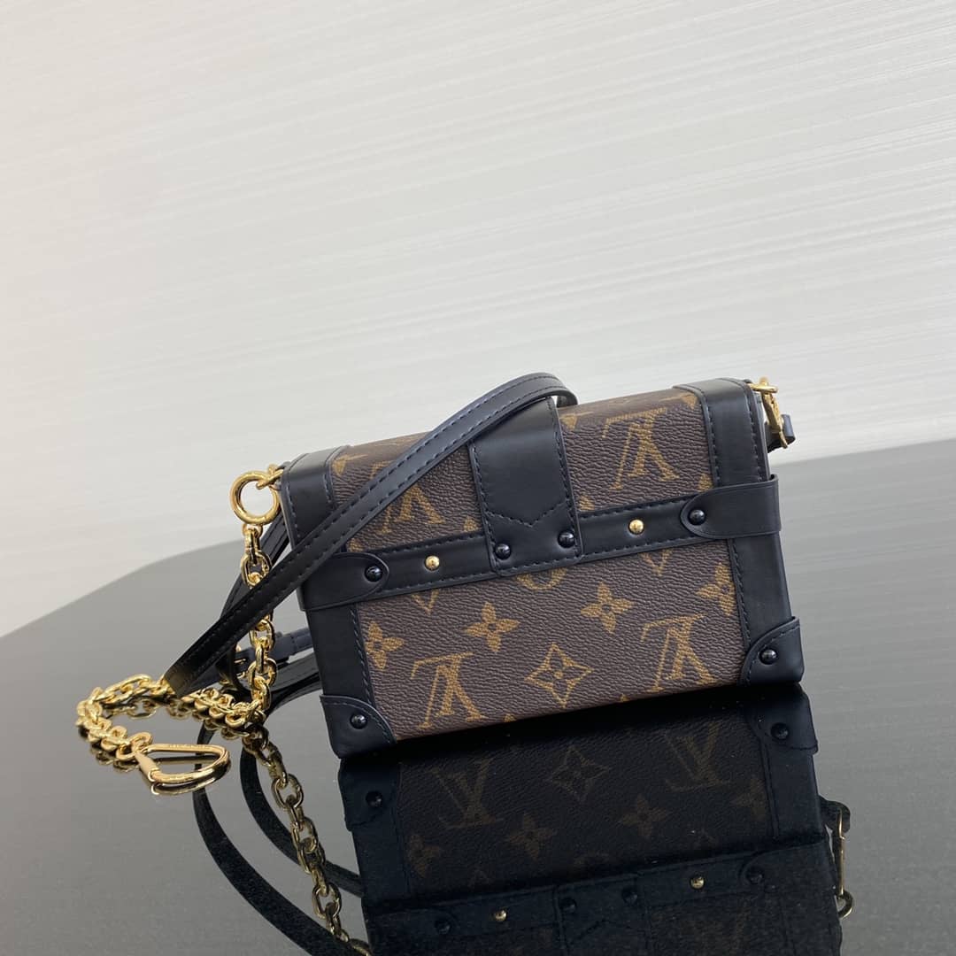 L0vis Vvtt0n Mini Trunk Monogram Canvas Key Chain Replica Bag 44188M