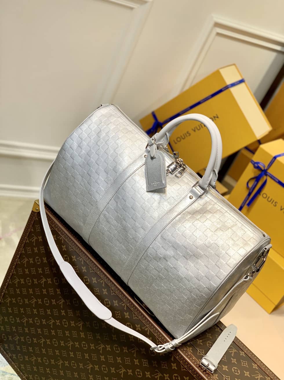 LV Duffle Bag Replica  Glitter Damier Keepall Silver N58041