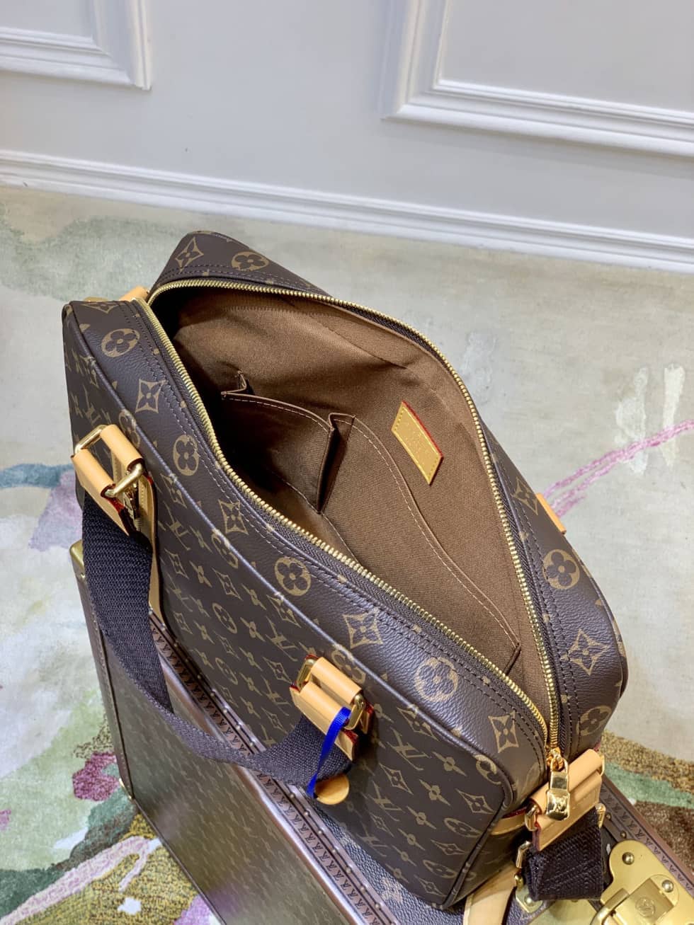 L0vis Vvtt0n Sac Bosphore 2 Way Shoulder Handbag M40043 Replica Mens Bag