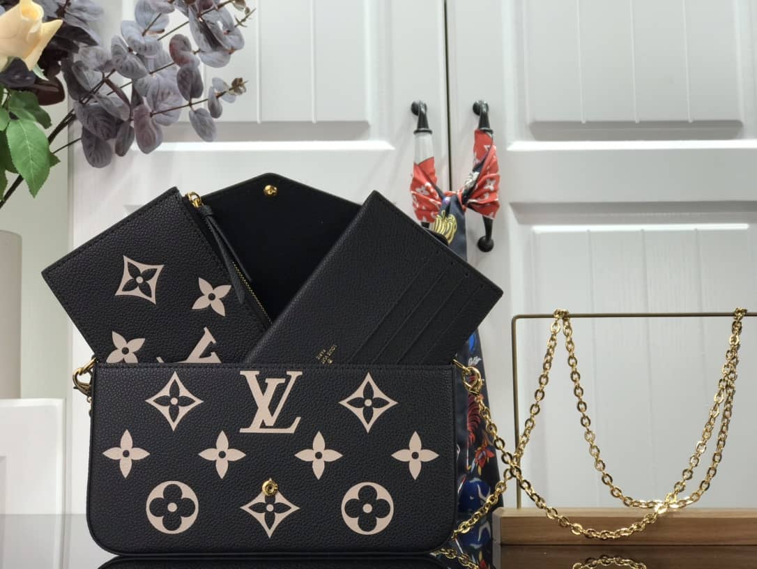 L0vis Vvtt0n Bicolor Monogram Empreinte Replica Pochette Felice Black M69977