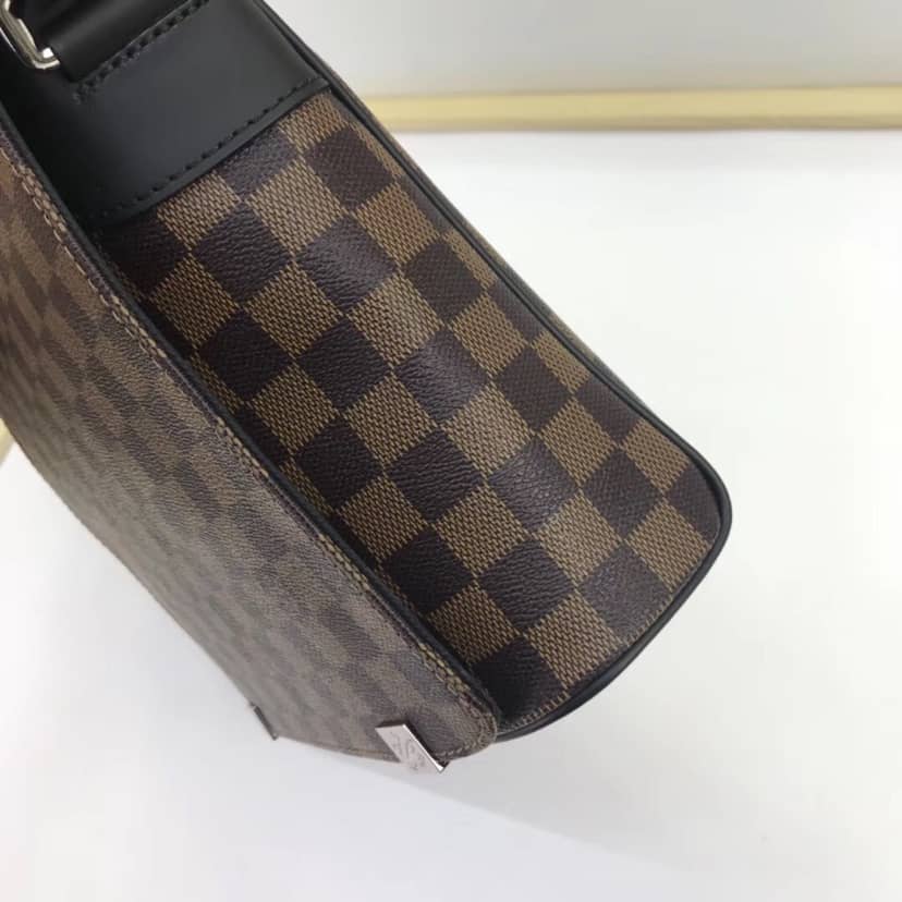 L0vis Vvtt0n District PM Damier Crossbody Bag Replica N41031