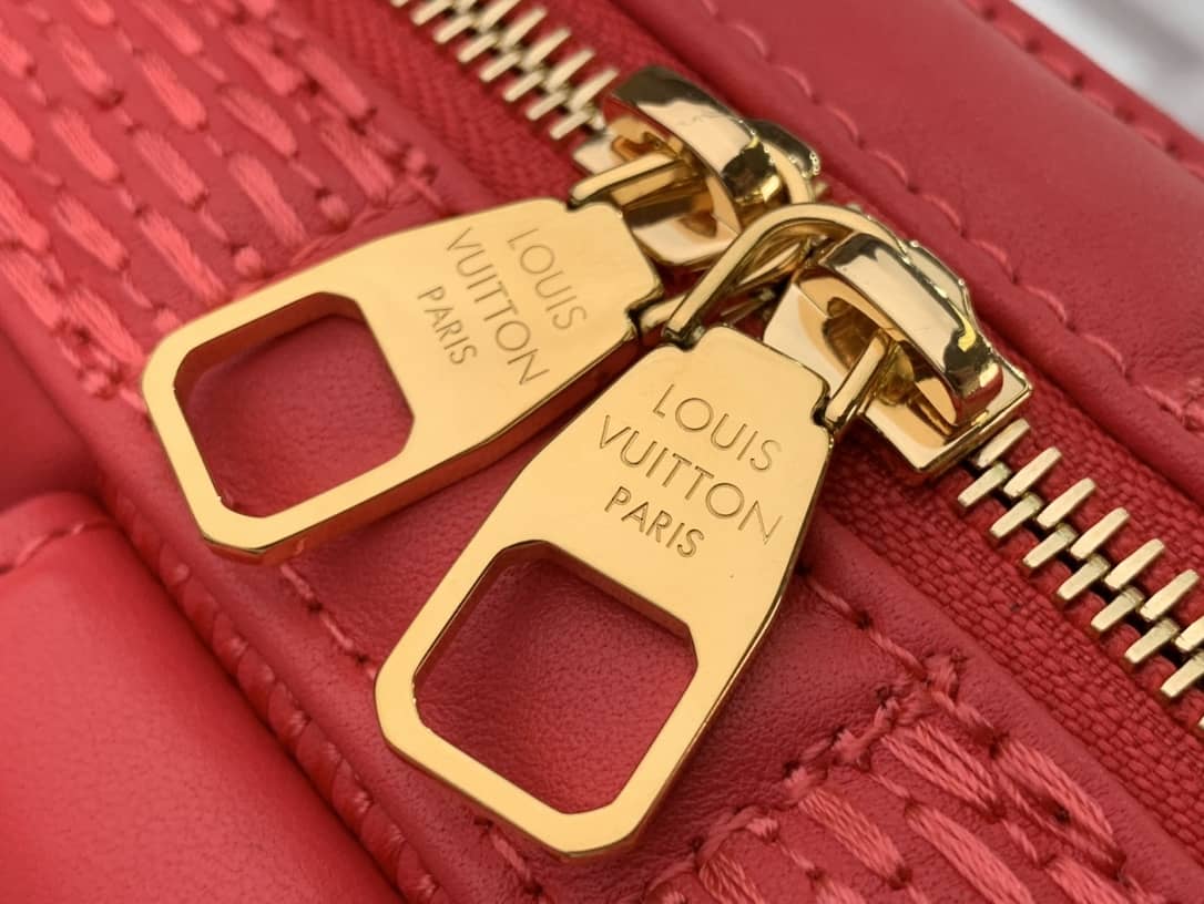 L0vis Vvtt0n Damier Quilt Lambskin Troca MM H27 Replica Bag Red M59114