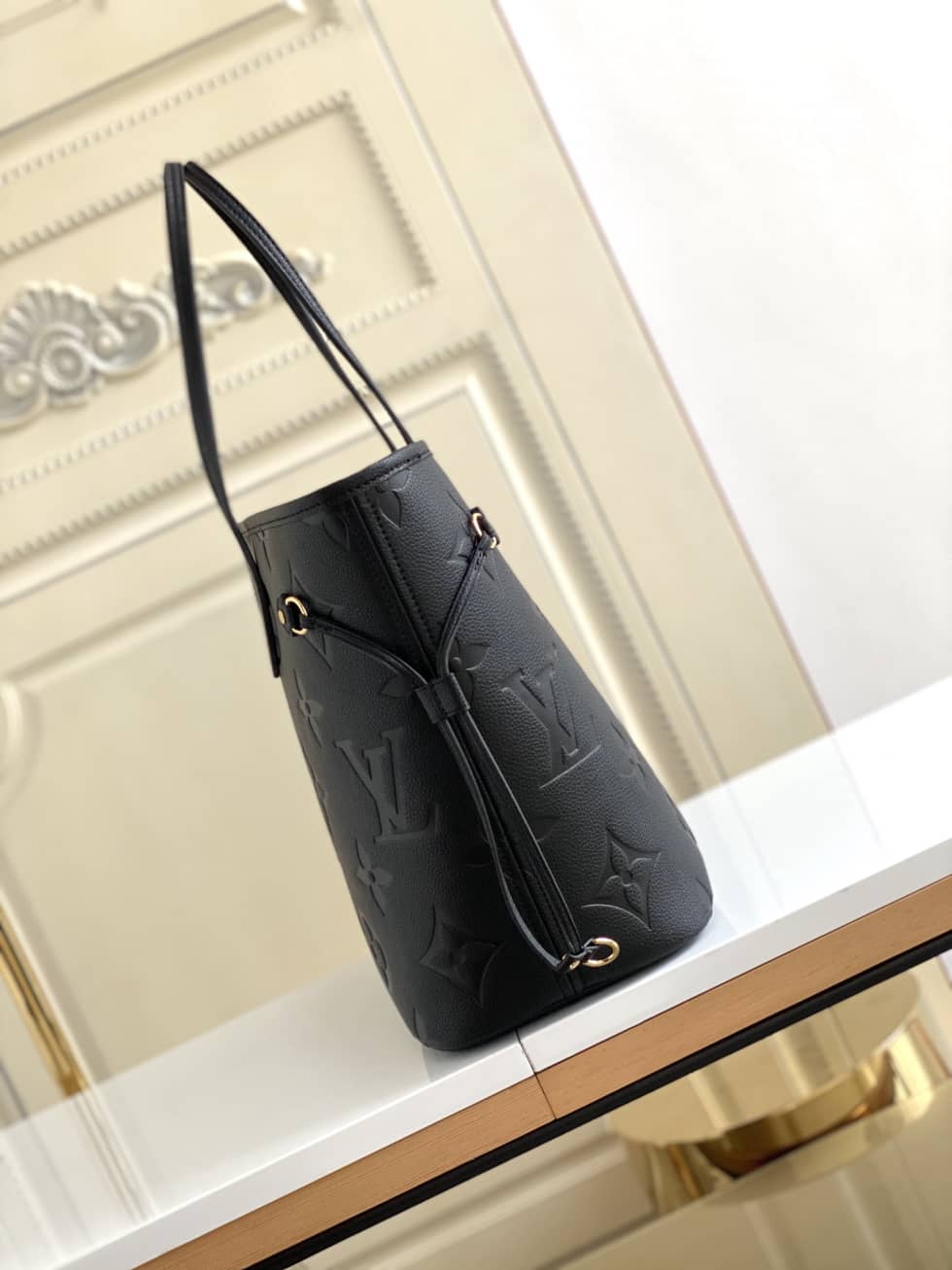 L0vis Vvtt0n Monogram Empreinte Neverfull MM Black M45686 Replica Tote