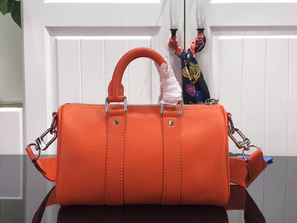 L0vis Vvtt0n Keepall XS Orange M81004 Replica Shoulder Bag