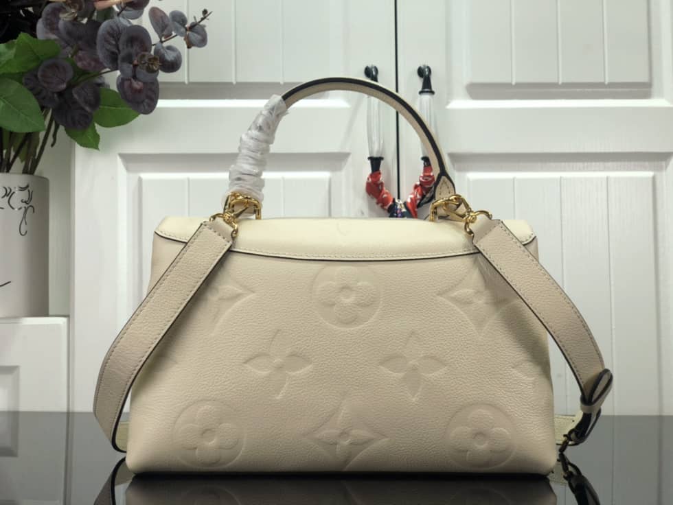L0vis Vvtt0n Monogram Empreinte Madeleine MM M45976 Replica Shoulder Bag