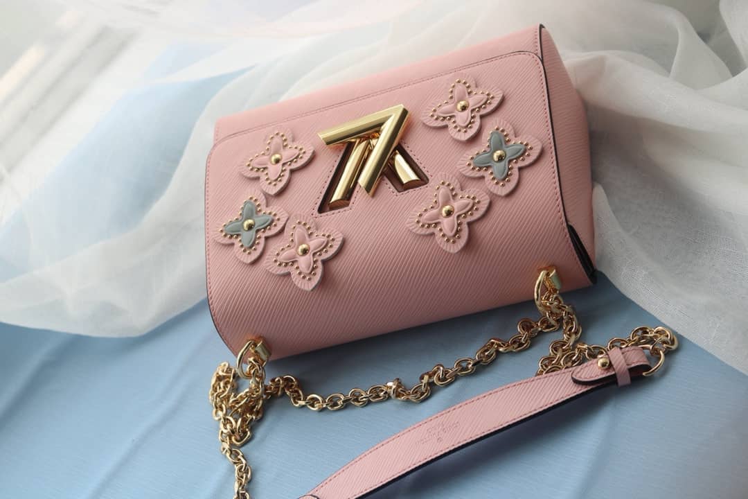L0vis Vvtt0n Twist Epi Handbag Replica