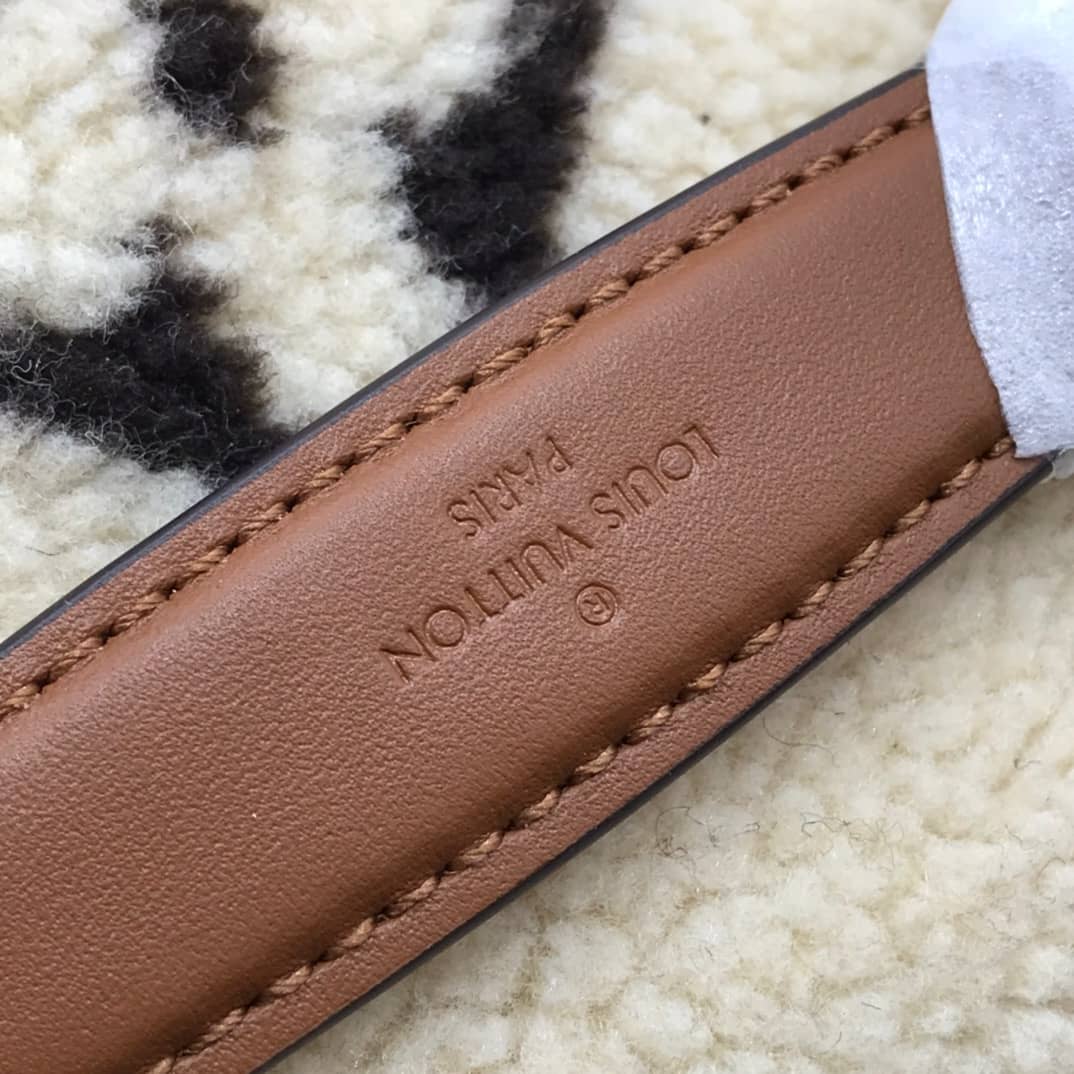 L0vis Vvtt0n Giant Monogram Teddy MM Replica Waist Bag M55425