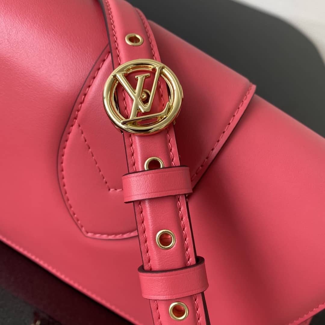 L0vis Vvtt0n Pont 9 Leather Crossbody Bag M55948