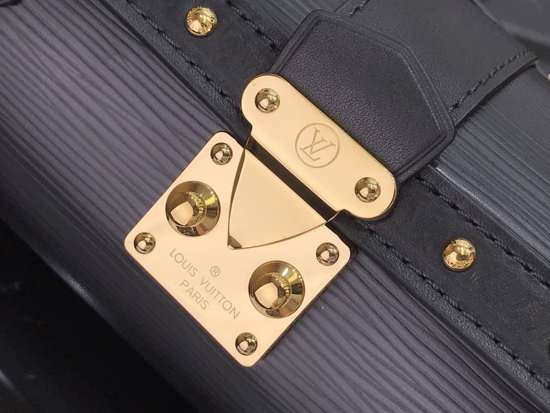 L0vis Vvtt0n Papillon Trunk Monogram Chain Replica Crossbody Bag Black M57835