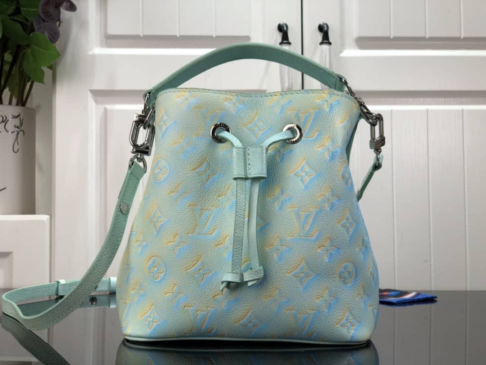 L0vis Vvtt0n Neonoe BB Green M46269 Replica Bucket Bag