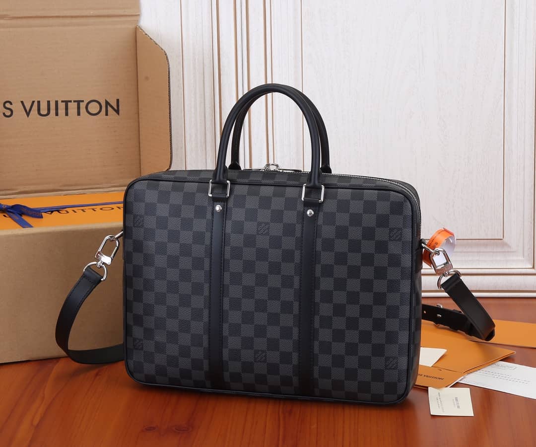 L0vis Vvtt0n Porte Documents Voyage PM Bag Replica N41478