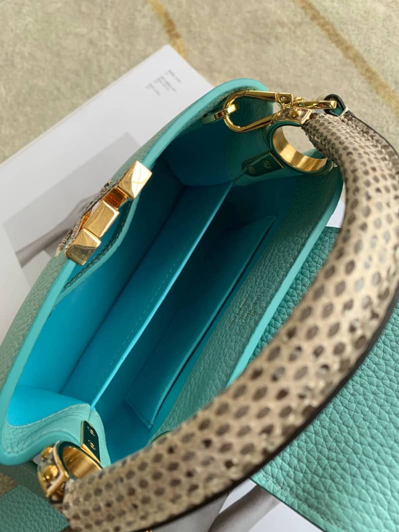 L0vis Vvtt0n Capucines Mini Replica Bag Blue M55921